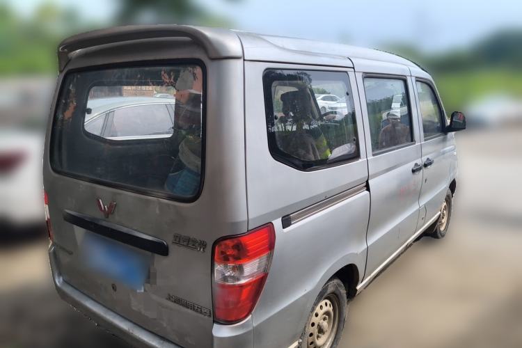 Used Wuling Zhiguang 2013 1.0L Practical Version Rear Right 45 Deg