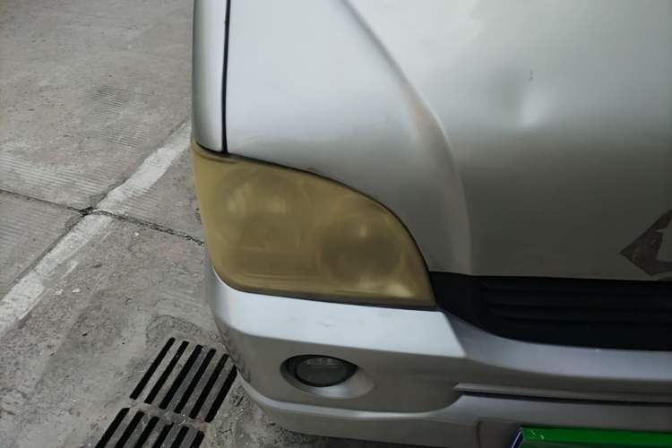 Used Wuling Zhiguang 2013 1.0L Practical Version Right Front Headlight