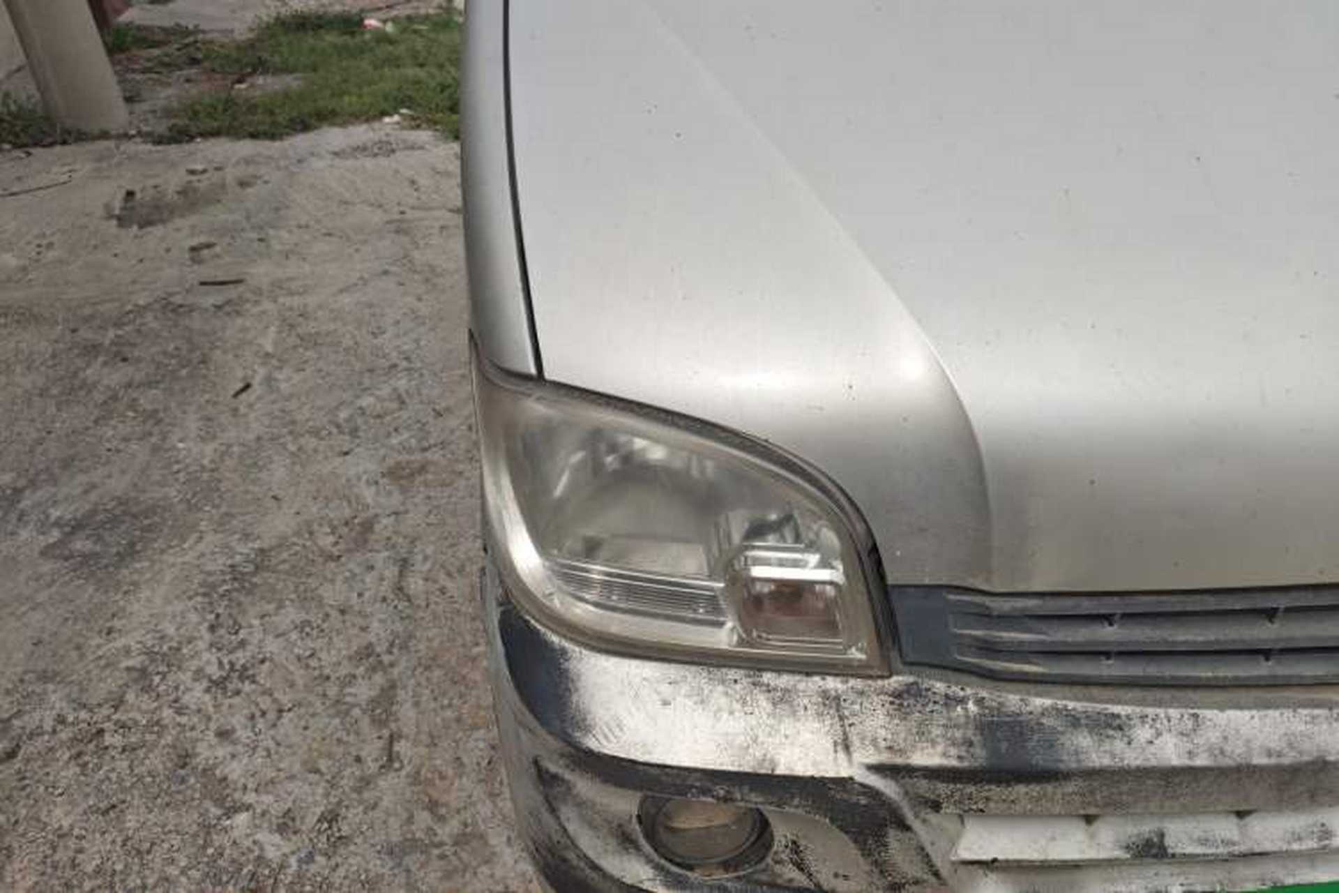 Used Wuling Zhiguang 2013 1.0L Practical Version Right Front Headlight