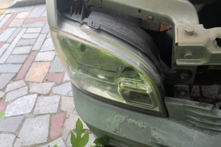 Used Wuling Zhiguang 2013 1.0L Base Version Right Front Headlight