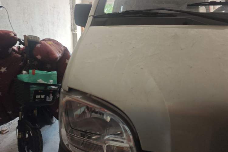 Used Wuling Zhiguang 2013 1.0L Practical Version Right Front Headlight