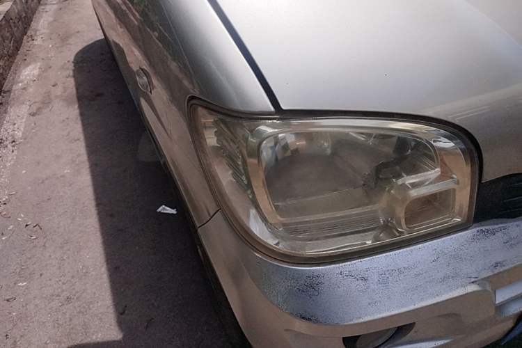 Used Wuling Zhiguang 2013 1.0L Base Version Right Front Headlight