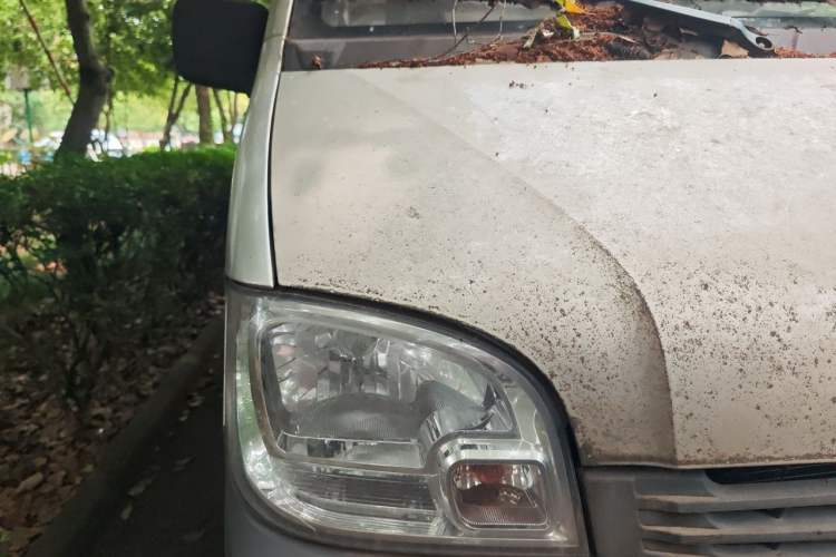 Used Wuling Zhiguang 2013 1.0L Practical Version Right Front Headlight