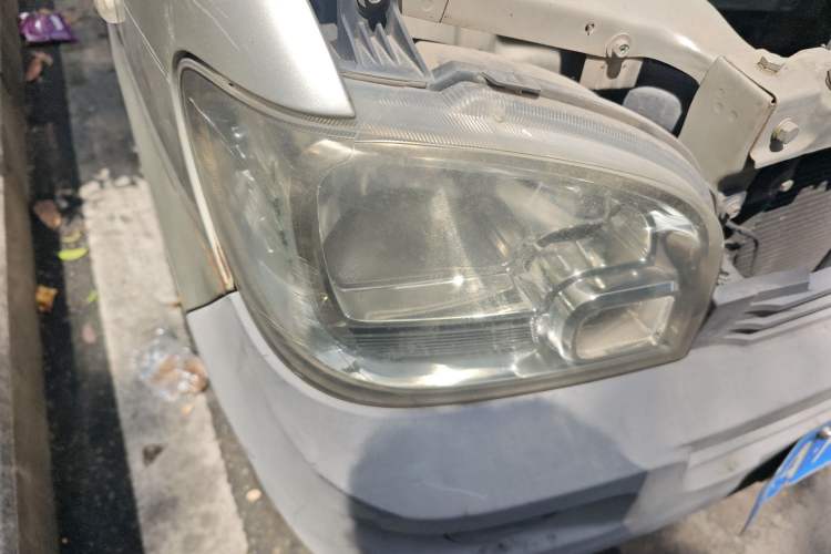 Used Wuling Zhiguang 2013 1.0L Base Version Right Front Headlight