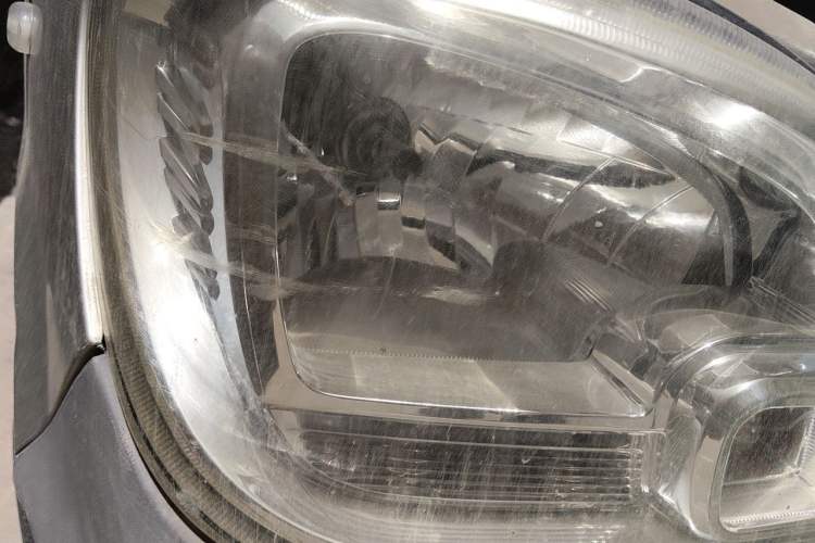 Used Wuling Zhiguang 2013 1.0L Practical Version Right Front Headlight