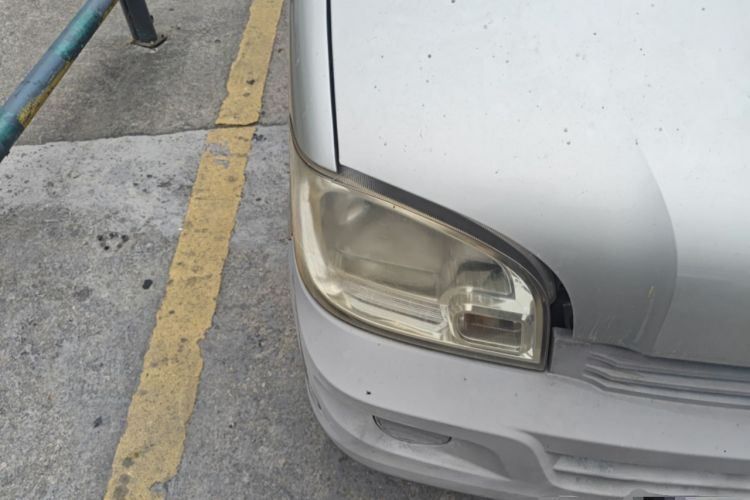 Used Wuling Zhiguang 2013 1.0L Practical Version Right Front Headlight