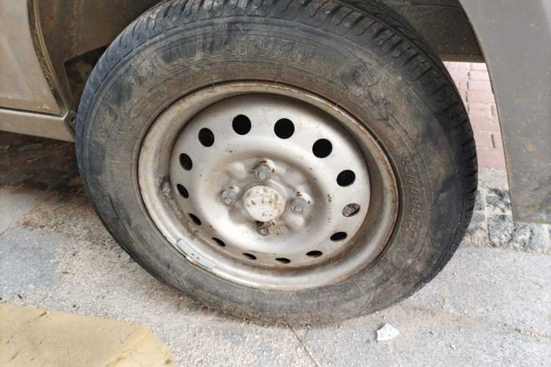 Used Wuling Zhiguang 2013 1.0L Practical Version Right Front Wheel Hub