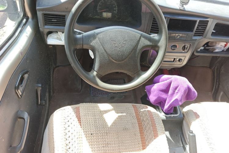 Used Wuling Zhiguang 2013 1.0L Practical Version Steering Wheel