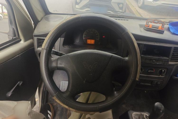 Used Wuling Zhiguang 2013 1.0L Practical Version Steering Wheel