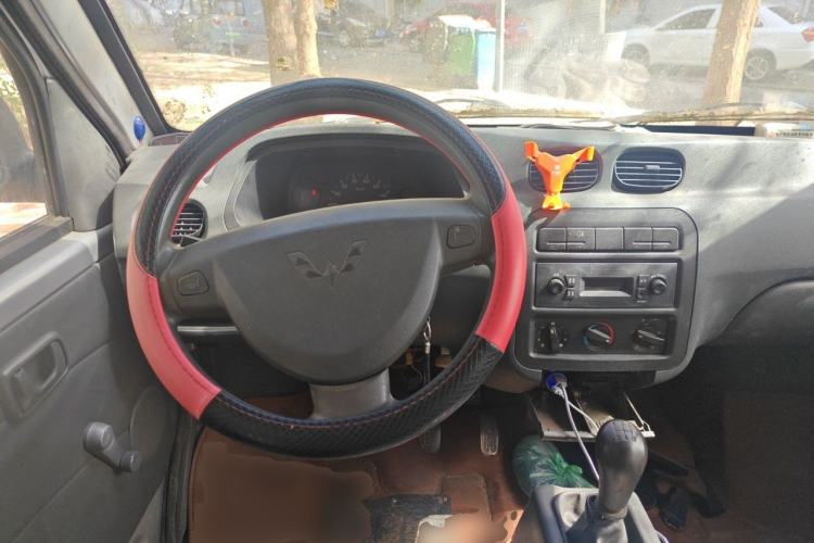 Used Wuling Zhiguang 2013 1.0L Practical Version Steering Wheel