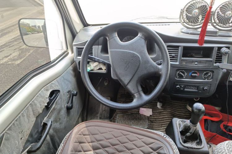 Used Wuling Zhiguang 2013 1.0L Practical Version Steering Wheel