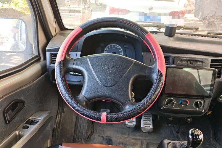 Used Wuling Zhiguang 2013 1.0L Practical Version Steering Wheel