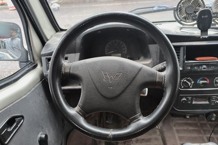Used Wuling Zhiguang 2013 1.0L Practical Version Steering Wheel