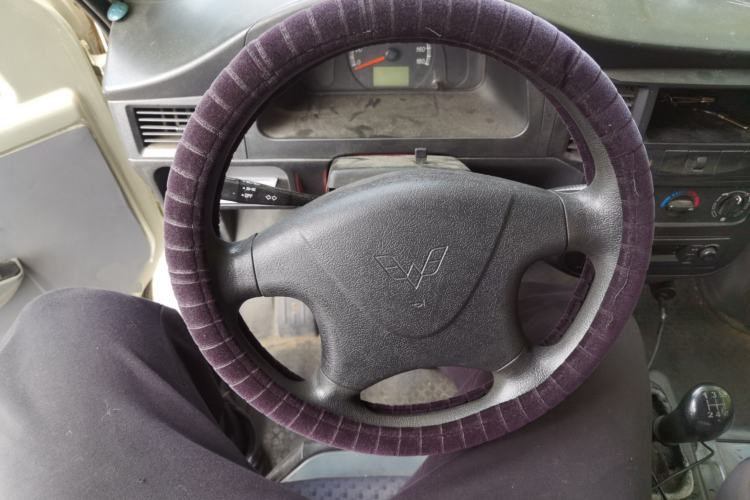 Used Wuling Zhiguang 2013 1.0L Practical Version Steering Wheel