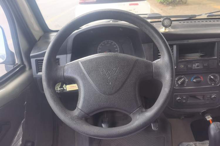 Used Wuling Zhiguang 2013 1.0L Base Version Steering Wheel