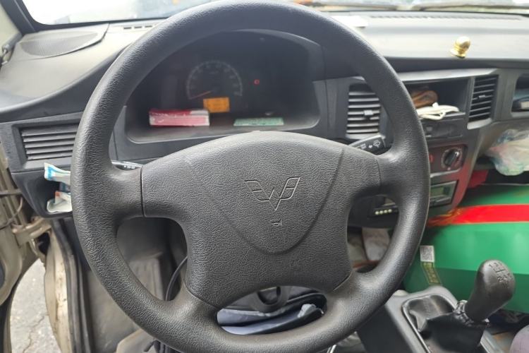 Used Wuling Zhiguang 2013 1.0L Practical Version Steering Wheel