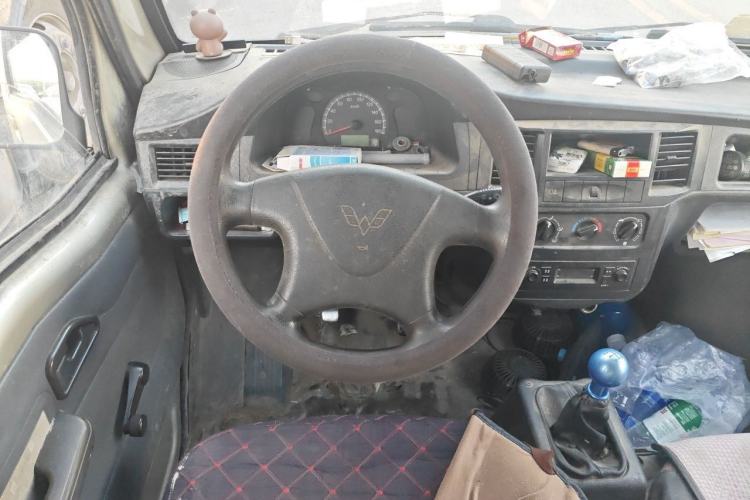 Used Wuling Zhiguang 2013 1.0L Practical Version Steering Wheel