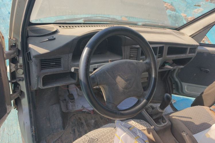 Used Wuling Zhiguang 2013 1.0L Practical Version Steering Wheel
