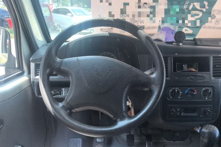 Used Wuling Zhiguang 2013 1.0L Practical Version Steering Wheel