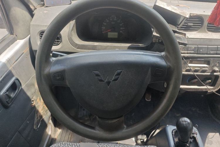 Used Wuling Zhiguang 2013 1.0L Practical Version Steering Wheel