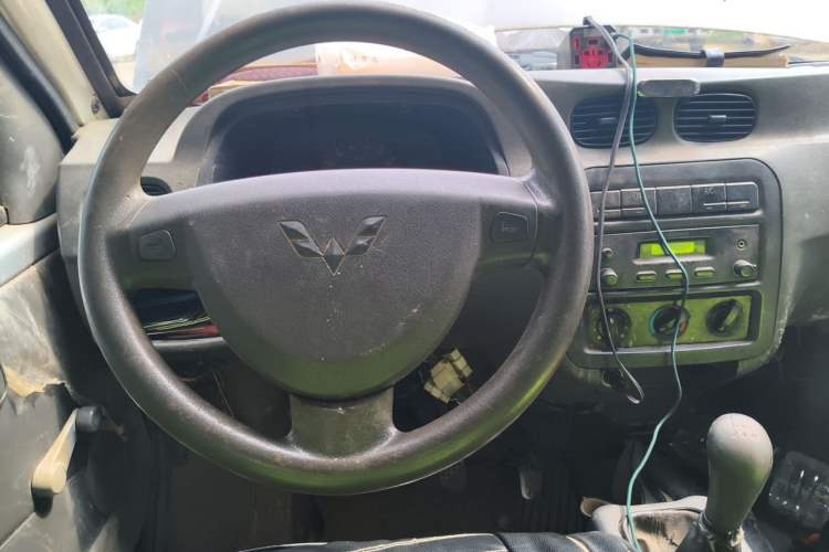 Used Wuling Zhiguang 2013 1.0L Practical Version Steering Wheel