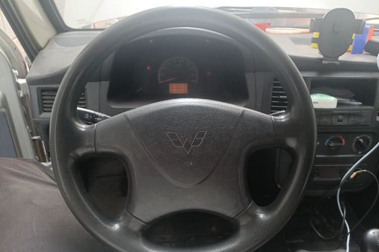 Used Wuling Zhiguang 2013 1.0L Practical Version Steering Wheel
