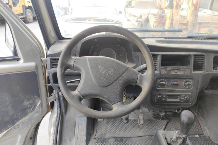 Used Wuling Zhiguang 2013 1.0L Practical Version Steering Wheel
