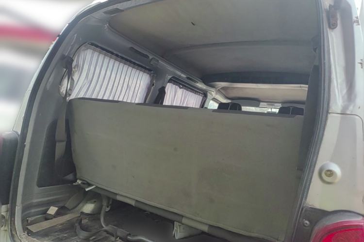 Used Wuling Zhiguang 2013 1.0L Practical Version Trunk