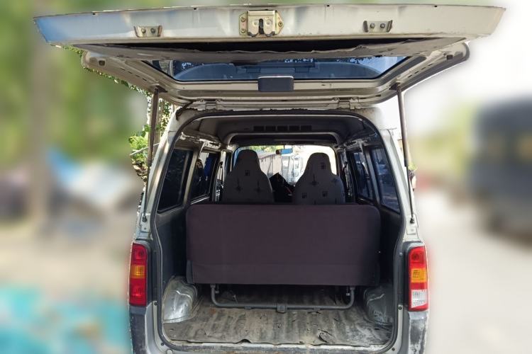 Used Wuling Zhiguang 2013 1.0L Practical Version Trunk