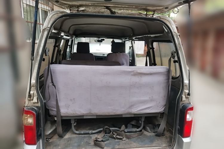 Used Wuling Zhiguang 2013 1.0L Practical Version Trunk