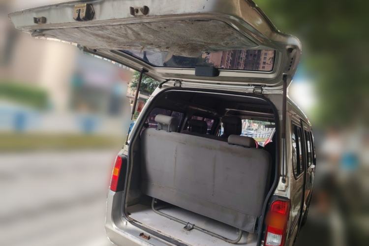 Used Wuling Zhiguang 2013 1.0L Practical Version Trunk