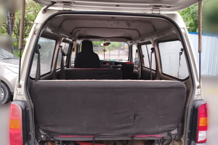 Used Wuling Zhiguang 2013 1.0L Practical Version Trunk