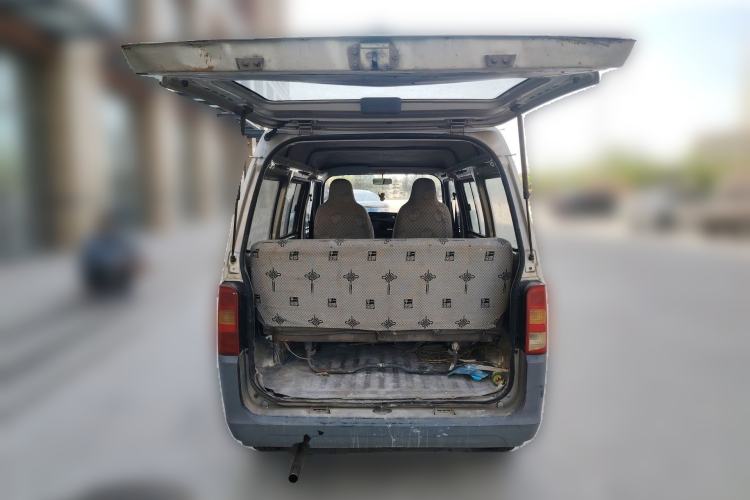 Used Wuling Zhiguang 2013 1.0L Practical Version Trunk