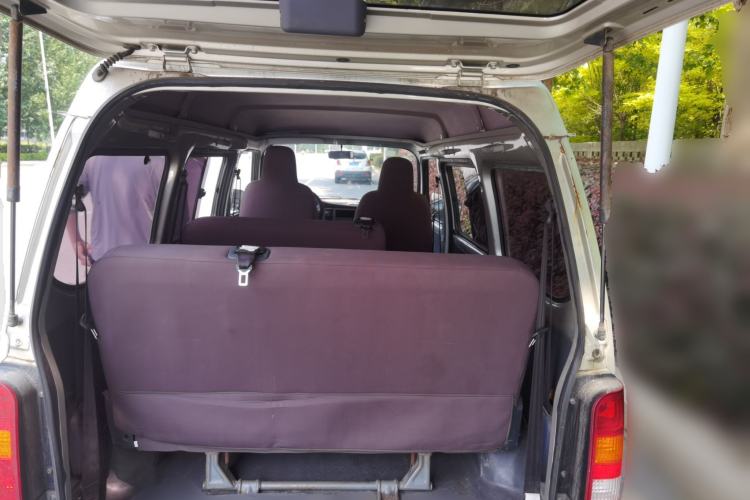 Used Wuling Zhiguang 2013 1.0L Practical Version Trunk