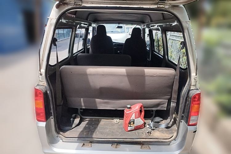 Used Wuling Zhiguang 2013 1.0L Base Version Trunk