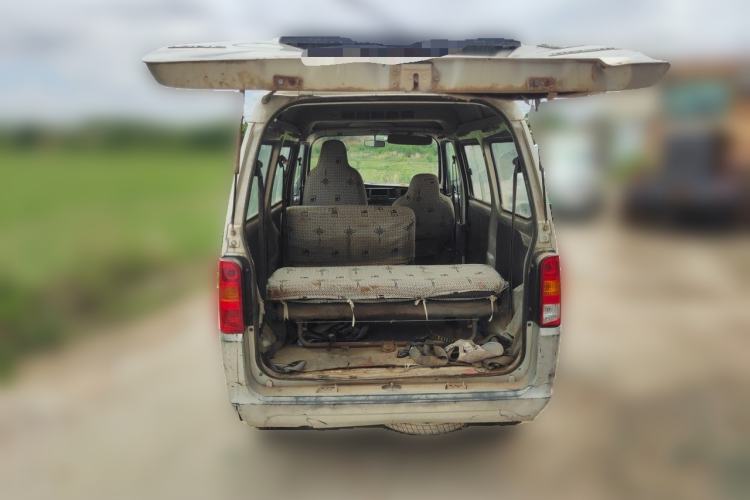 Used Wuling Zhiguang 2013 1.0L Practical Version Trunk