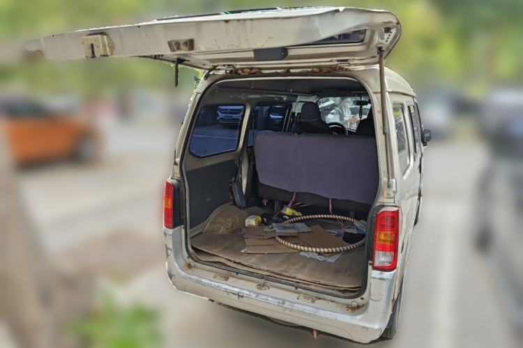 Used Wuling Zhiguang 2013 1.0L Practical Version Trunk