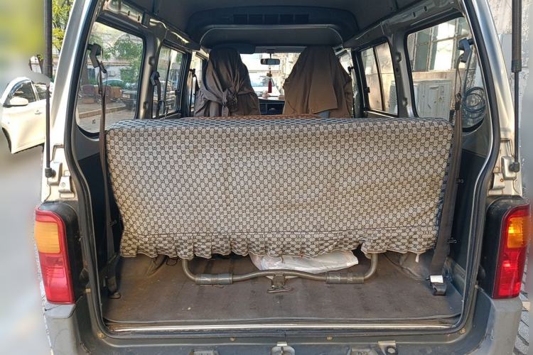 Used Wuling Zhiguang 2013 1.0L Practical Version Trunk