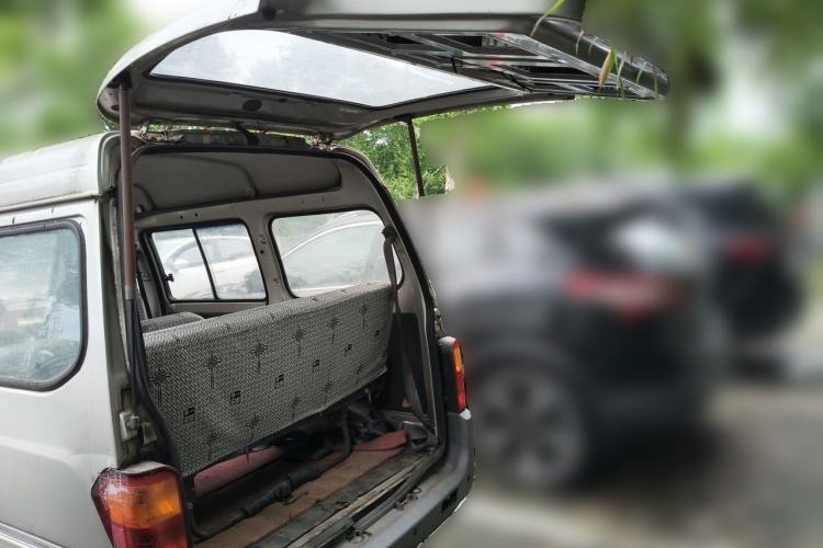 Used Wuling Zhiguang 2013 1.0L Practical Version Trunk