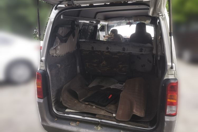 Used Wuling Zhiguang 2013 1.0L Base Version Trunk
