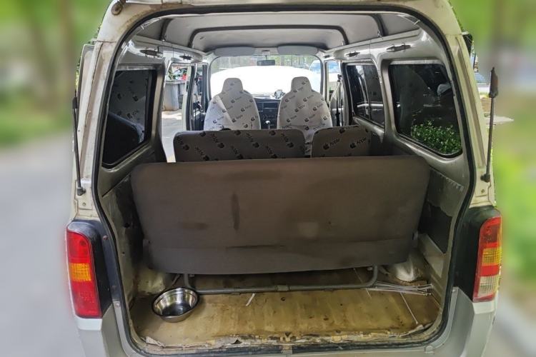 Used Wuling Zhiguang 2013 1.0L Practical Version Trunk