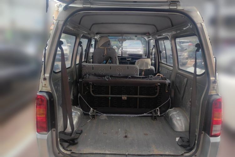 Used Wuling Zhiguang 2013 1.0L Base Version Trunk