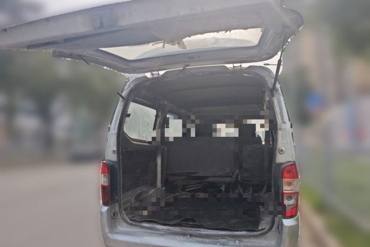 Used Wuling Zhiguang 2013 1.0L Practical Version Trunk