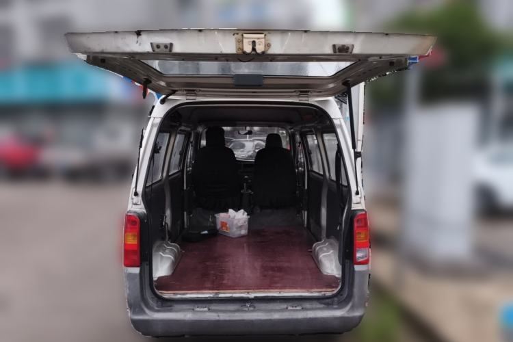 Used Wuling Zhiguang 2013 1.0L Base Version Trunk