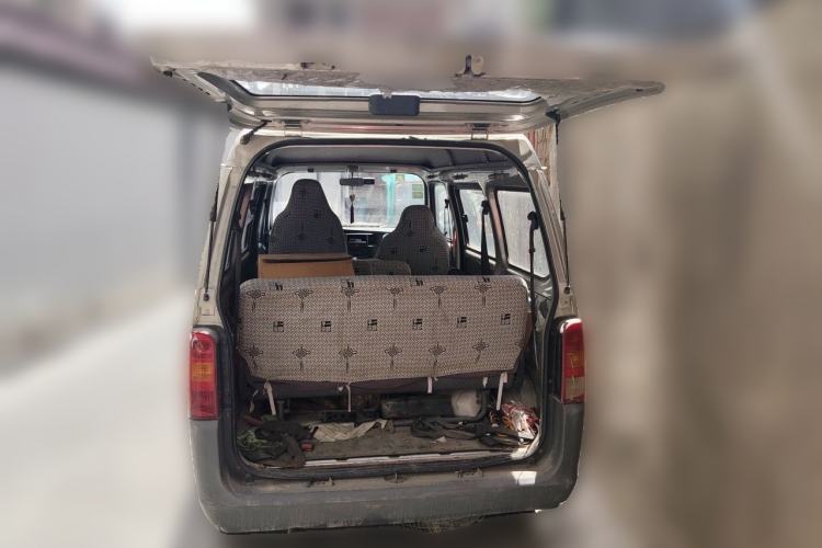 Used Wuling Zhiguang 2013 1.0L Practical Version Trunk