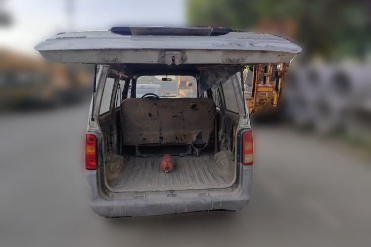 Used Wuling Zhiguang 2013 1.0L Practical Version Trunk