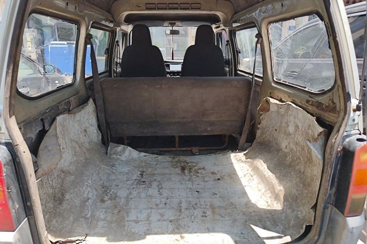 Used Wuling Zhiguang 2013 1.0L Base Version Trunk