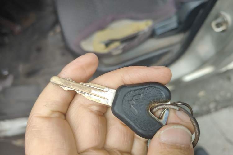 Used Wuling Zhiguang 2013 1.0L Practical Version Vehicle Key