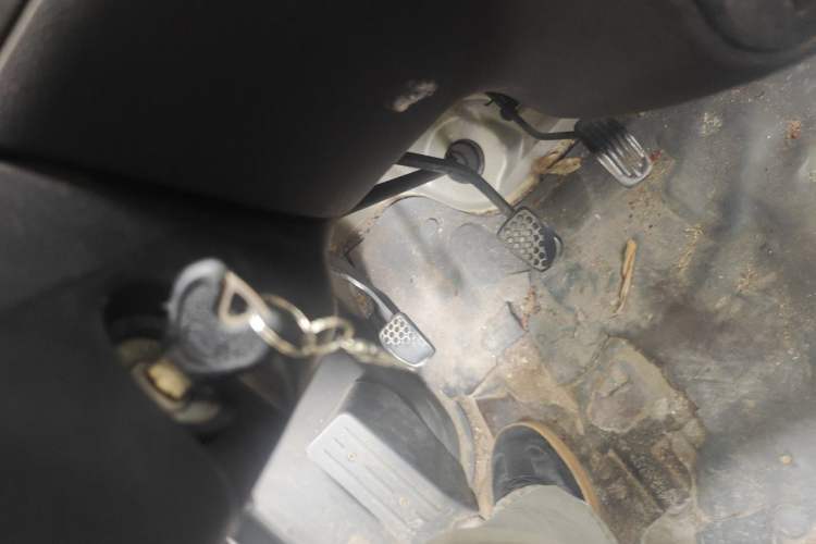 Used Wuling Zhiguang 2013 1.0L Practical Version Vehicle Key