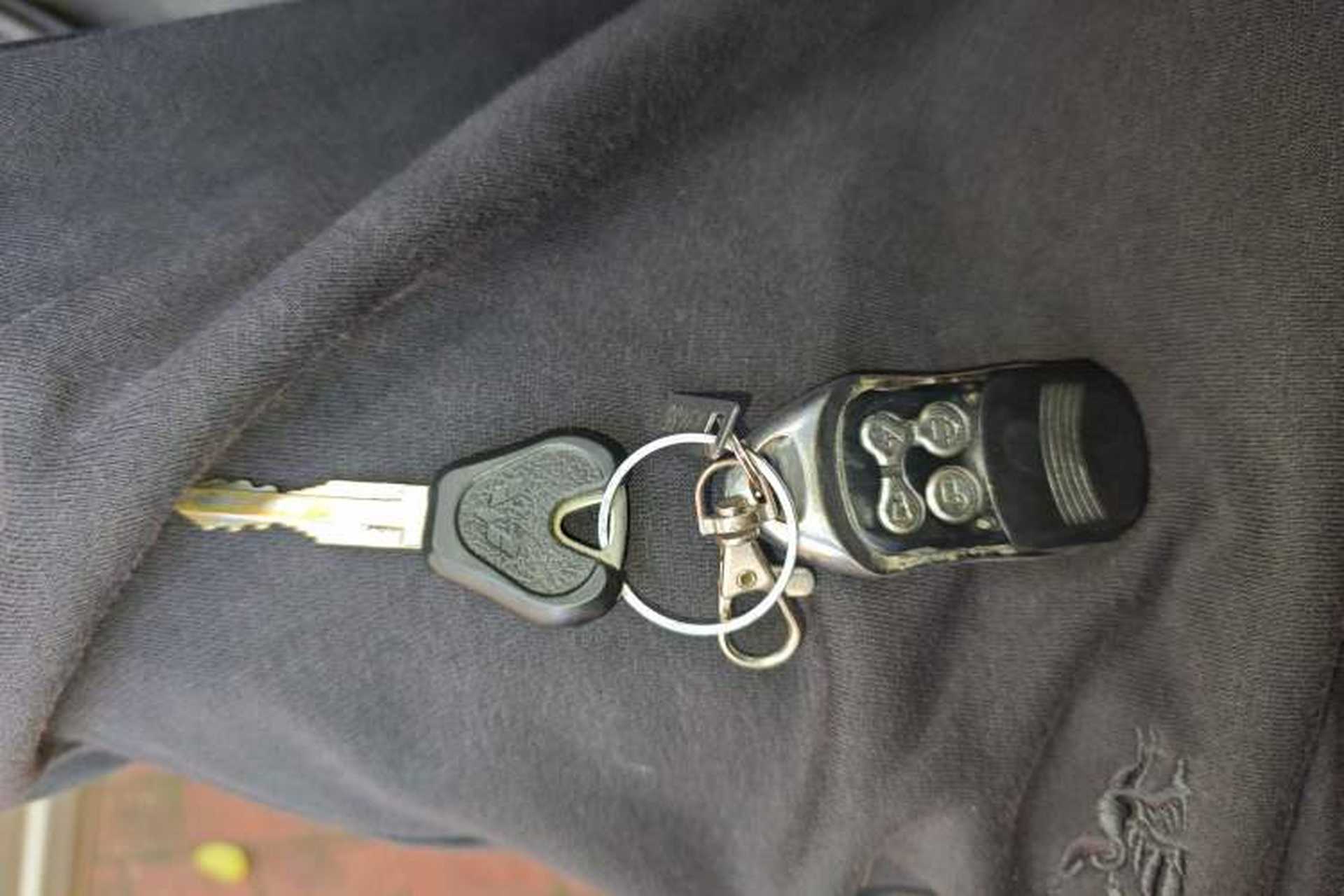 Used Wuling Zhiguang 2013 1.0L Practical Version Vehicle Key